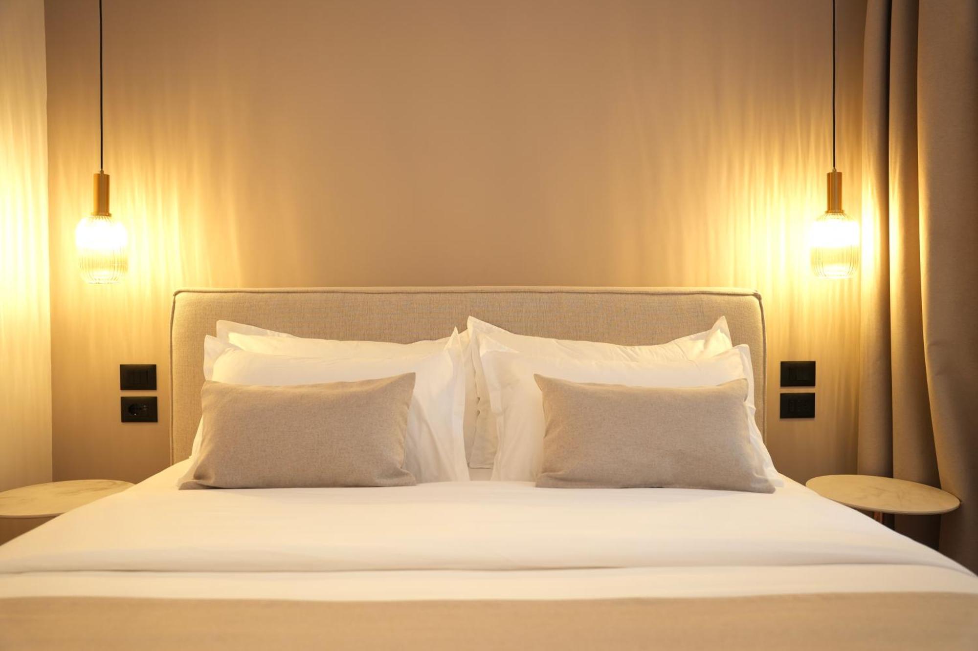 Nea Deluxe Apart-Hotel Тирана Екстер'єр фото