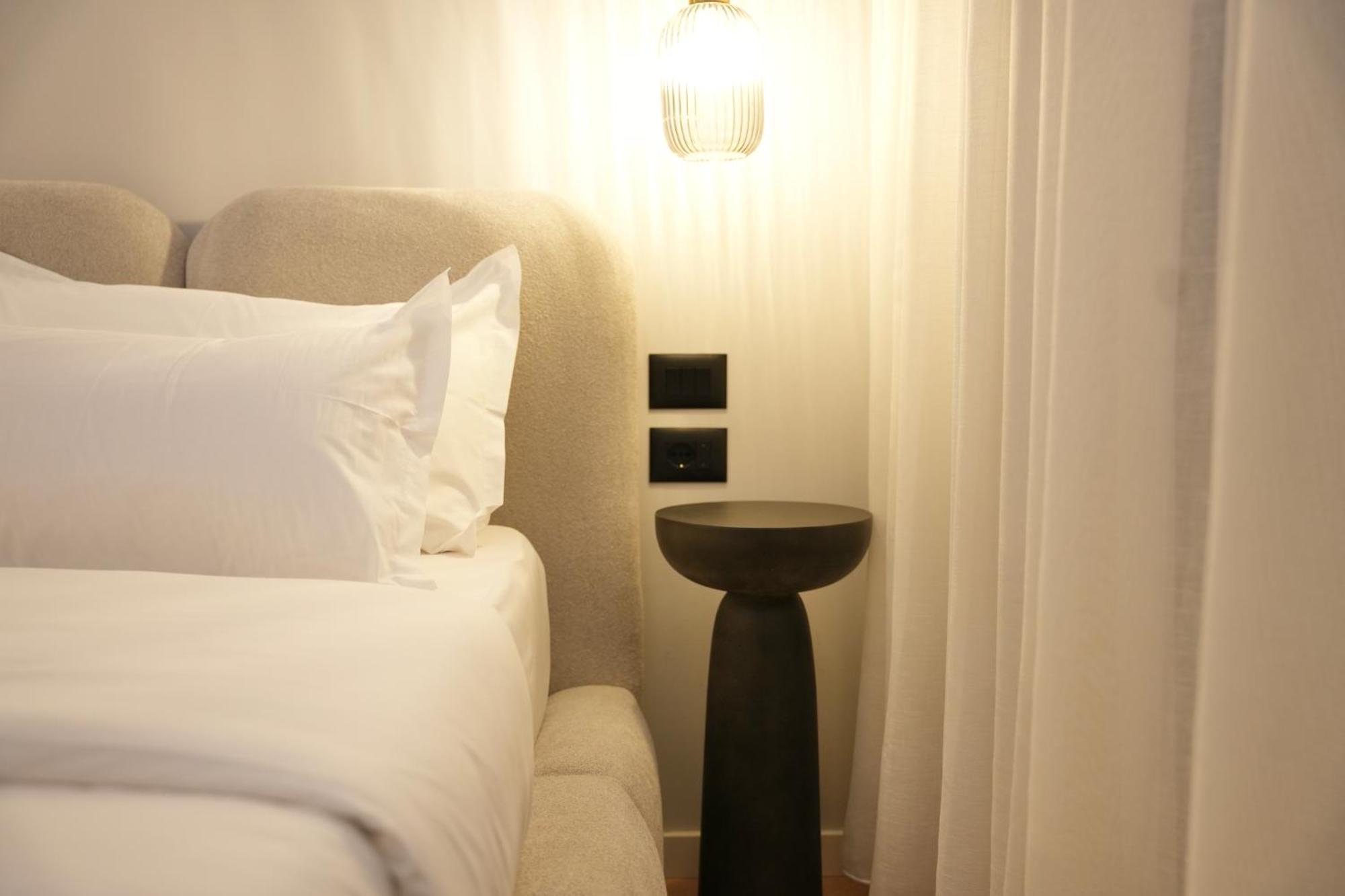 Nea Deluxe Apart-Hotel Тирана Екстер'єр фото