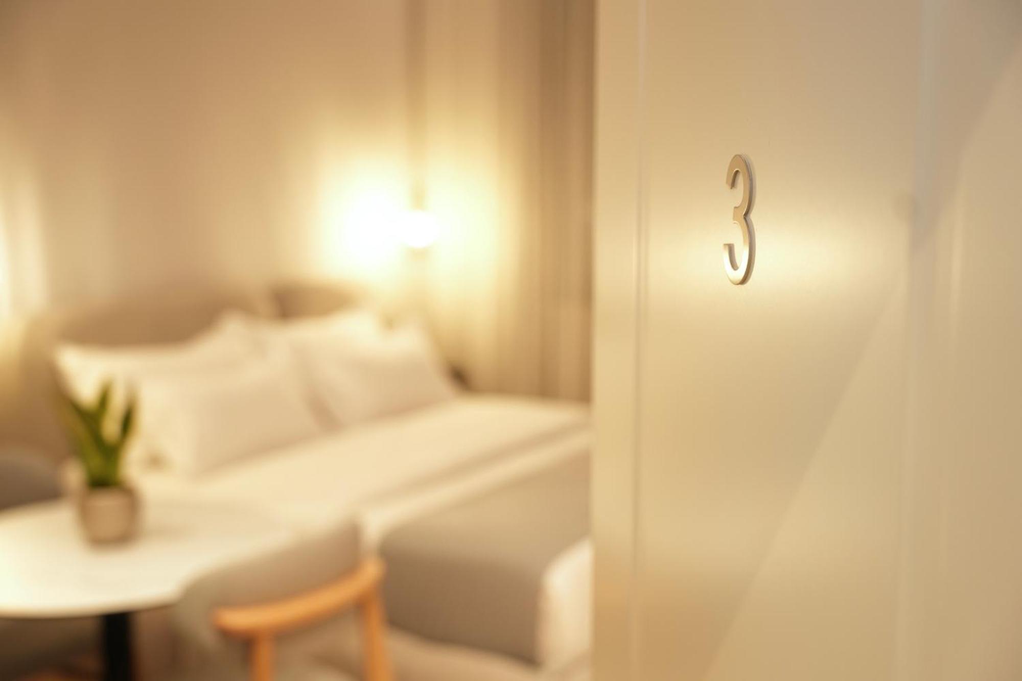 Nea Deluxe Apart-Hotel Тирана Екстер'єр фото
